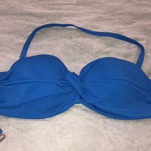 Blue bandeau bikini top with removable strap